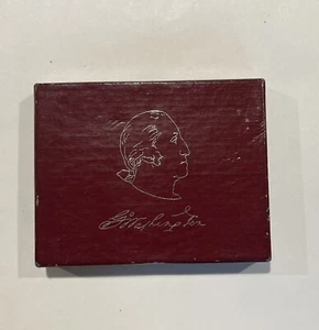 1982 US Mint George Washington 90% Silver Proof Comm. Half Dollar Coin - Picture 1 of 3