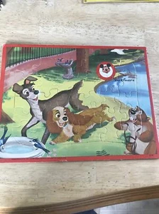 JAYMAR WALT DISNEY PRODUCTIONS LADY AND THE TRAMP TRAY PUZZLE #2339 - Picture 1 of 3