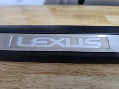 2015-2021 LEXUS NX300 FRONT RIGHT SIDE DOOR SILL SCUFF PLATE COVER OEM - Image 1 of 3