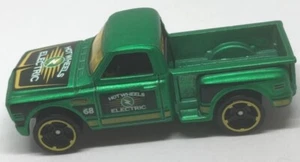 LOOSE HOT WHEELS CUSTOM '69 CHEVY GREEN PICKUP 'HOT WHEELS ELECTRIC' - Bild 1 von 3