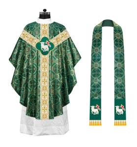 Elegant Gothic Chasuble With intricate Orphrey detailing and an Embroidered lamb - Picture 1 of 6