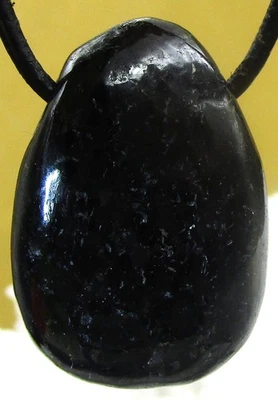 NUUMIT    TROPFEN  Trommelstein   gebohrt    EDELSTEIN  ANHÄNGER    Nr.13 - Bild 1 von 2