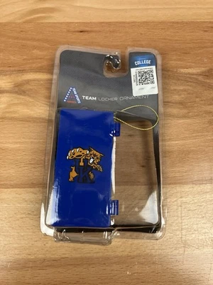 Adorno de armario de Navidad Kentucky Wildcats con armario interior decorativo  Foto 1 de 4