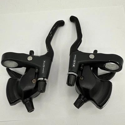 SHIMANO STX 7 X 3 SPEED BICYCLE RAPIDFIRE WINDOW SHIFTER BRAKE LEVERS ST-MC30 - Image 1 of 4
