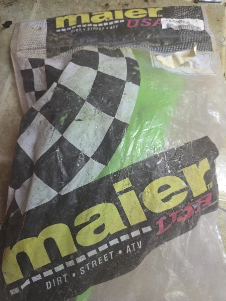 Kawasaki OEM KX60 1983-1998 переднее крыло новое из старых запасов - Изображение 1 из 4