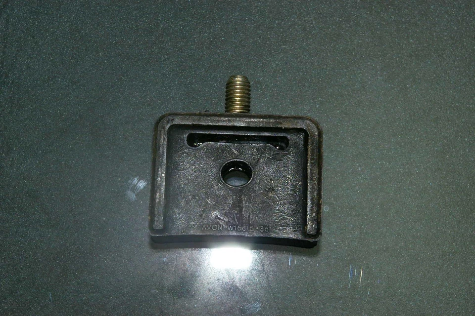 Austin Allegro MG Metro Auspuffgummi Halter Gummi für Auspuff Unipart GEX7624 - Imagem 1 de 1