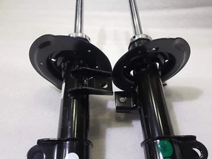 Puntal delantero L+ R 546512M100 546612M100 para Genesis Coupe 2006-12 - Imagen 1 de 9