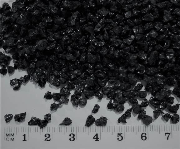 LARGER GRADE COAL (2-4mm approx) FOR OO + O GAUGE MODEL RAILWAYS & OTHER HOBBIES - Image 1 of 1