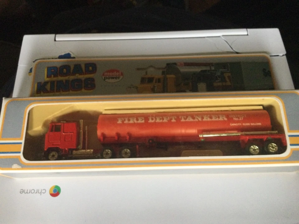 Vintage  HO Model Power Road Kings Semi New in Box Fire Dept. Tanker - Image 1 of 2