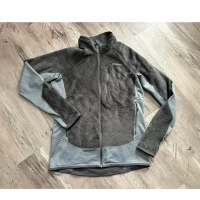 Patagonia Men’s R2 Jacket Style #25137 Size Medium - Image 1 of 4