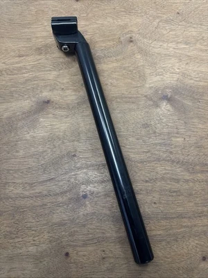 Kalloy Seatpost 26.0mm 350mm 2cm Setback Black - Image 1 of 4