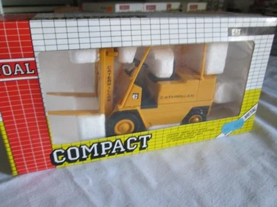 Joal compact 215 caterpillar elevatrice automatique V 1/25 - Photo 1/3