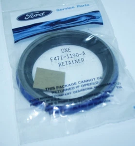 Ford Oem Nos 1987-88-89 F150 Truck Bronco Dana 44 Ritenzione Grasso E7TZ-1190-A - Foto 1 di 3