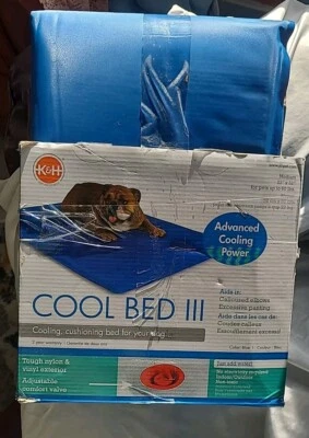 Dog Bed Cool Bed III (3) K&H Cooling Cushioning Bed (Medium) - Blue - Image 1 of 4