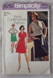 Vintage 70s Simplicity Pattern 6262 Short Wrap Dress Young Contemporary 10 Cut - Picture 1 of 3