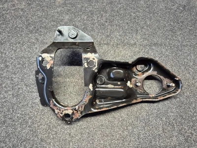 VW Golf 2 retaining plate ABS hydraulic clutch G60 Corrado rally golf 357614123A - Image 1 of 2