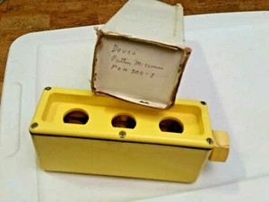 DEVCO MAGNETIC Empty Pendant Control Station POM300-3 MAGGY PATTON, MO NOS - Picture 1 of 6