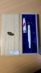 Sailor Profit Standard 14K MF Fountain Pen – White “Hana Hiraku” Limited 81001 - Picture 1 of 19