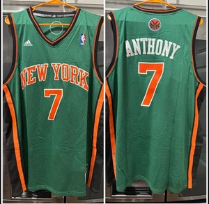 Vintage Carmelo Anthony New York Knicks NBA Holiday Basketball Jersey Small - Picture 1 of 8