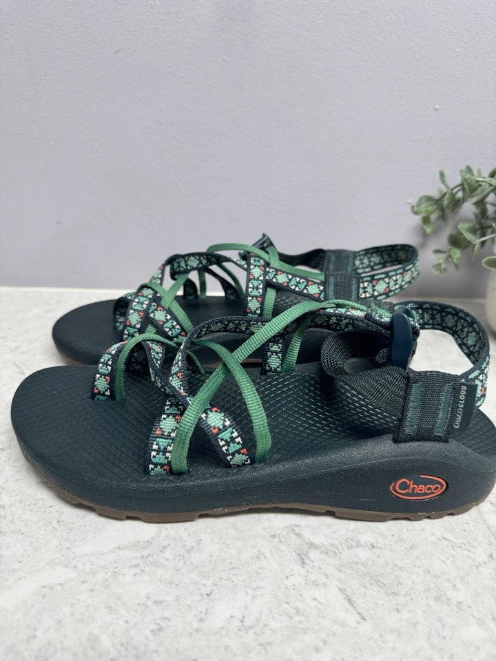Sandalias Chaco Yampa Talla 7 Mujer Verde Punta Ajustable Lazo Foto 1 de 4