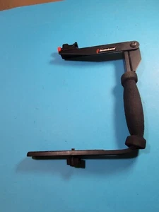 Stroboframe Quick Flip 350 Flash Bracket for 35mm Cameras - Picture 1 of 2