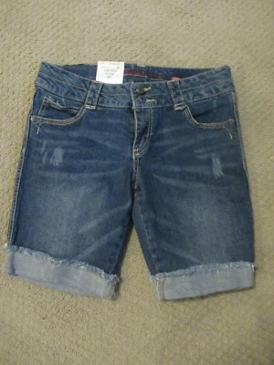 Nuevo con etiquetas Pantalones cortos vaqueros Arizona para niña talla 12 1/2 azul orig. $21,00 Foto 1 de 4