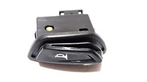 OEM Peugeot Django 125 Horn switch 787116 - Picture 1 of 8