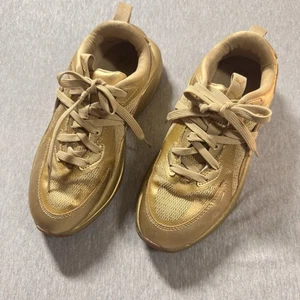 Puma RS Curve Team Gold Sneakers Women's Size US 7 (No box) - Picture 1 of 11