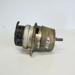 AUDI Q7 4L 2014 Left Side Engine Mount 7L8199131F 3864381 - Picture 1 of 4