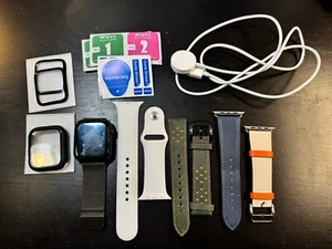 Unlocked Apple Watch SE 2nd Gen 44MM Cellular Midnight Aluminum A2727 - Photo 1 sur 4