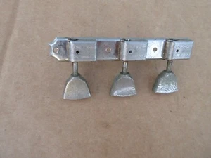 Vintage 1970s Gibson Deluxe Strip Tuner Tulip Buttons Treble Side - Picture 1 of 4