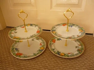 2 X WEDGWOOD EDEN PATTERN 2 LIVELLI SUPPORTI PER TORTA - Foto 1 di 1