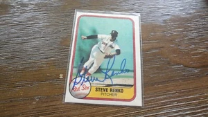 1981 FLEER STEVE RENKO AUTOGRAPHED BASEBALL CARD - Picture 1 of 2