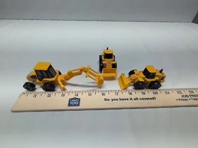 CAT Toy Front Loader x2 CAT Excavator Plastic Miniature Toys - Image 1 of 4