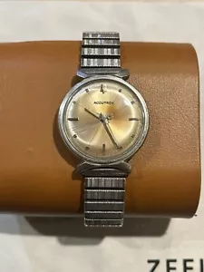 RARE Bowtie Bulova Accutron M5 Crosshair Dial Cal. 214 Tuning Fork, New Battery! - Picture 1 of 7
