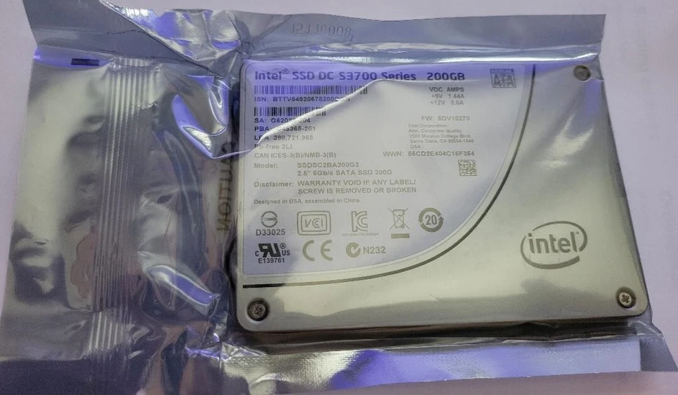 INTEL DC S3700 SSDSC2BA200G3 200GB  SSDSC2BA200G301 SSD Brand New - Image 1 of 1