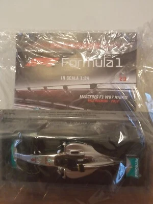 LE GRANDI F1 MERCEDES W07 - NICO ROSBERG - 2016 scala 1:24 - Immagine 1 di 2