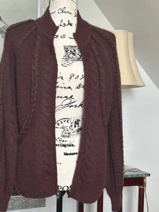 St. John Cable Knit Sweater Size P - Picture 1 of 7