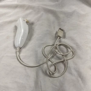 Nintendo Wii Nunchuck Bianco OEM Ufficiale Autentico RVL-004 Originale TESTATO - Foto 1 di 4