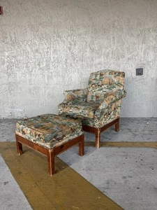 Vintage Incredible lounge Chair And Ottoman In Ralph Lauren style - Picture 1 of 4