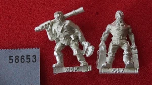 Games Workshop Warhammer 40k Tank Crew Astra Militarum Metal 2009 Metal Figures - Picture 1 of 2