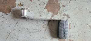 # 02 Harley Electra Glide Twin Cam Rear Brake Pedal Foot Peg 2002 - Picture 1 of 4