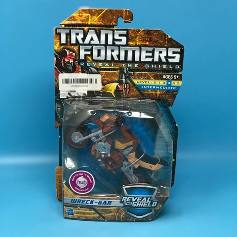 Hasbro Transformers Reveal the Shield Deluxe Action Figure Wreck-Gar Cover