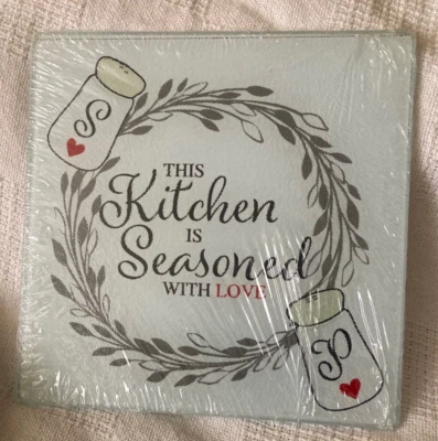 Decorative Square Tempered Glass Cutting Board/Trivet 7 3/4" x 7 3/4" - Image 1 of 2