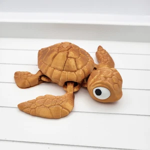 Sea Turtle 3D Printed Articulated Fidget toy, Desk Buddy, Fun Sea Creature - Picture 1 of 4