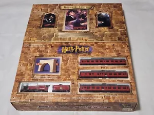 Set Trenino Elettrico Bachmann Scala HO/OO Harry Potter Hogwarts Express - NOS - Foto 1 di 14