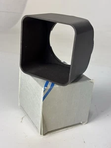 Hasselblad Bay 60 100-250 Lens Hood EXC - Picture 1 of 4