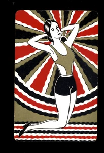 ART DECO PLAYING CARD 1940 BATHING BEAUTY TWO PIECE BATHERS STRIPED GOLDUMBRELLA - Picture 1 of 1