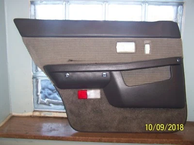 1983 84 85 86 87 MAZDA 626 HB conductor trasero izquierdo interior puerta panel eléctrico gris Foto 1 de 4