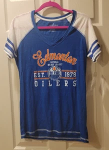 ❤❤Edmonton Oilers NHL Camiseta de algodón con cuello en V azul suave como una uva para mujer talla XL NUEVA CON ETIQUETAS - Imagen 1 de 7